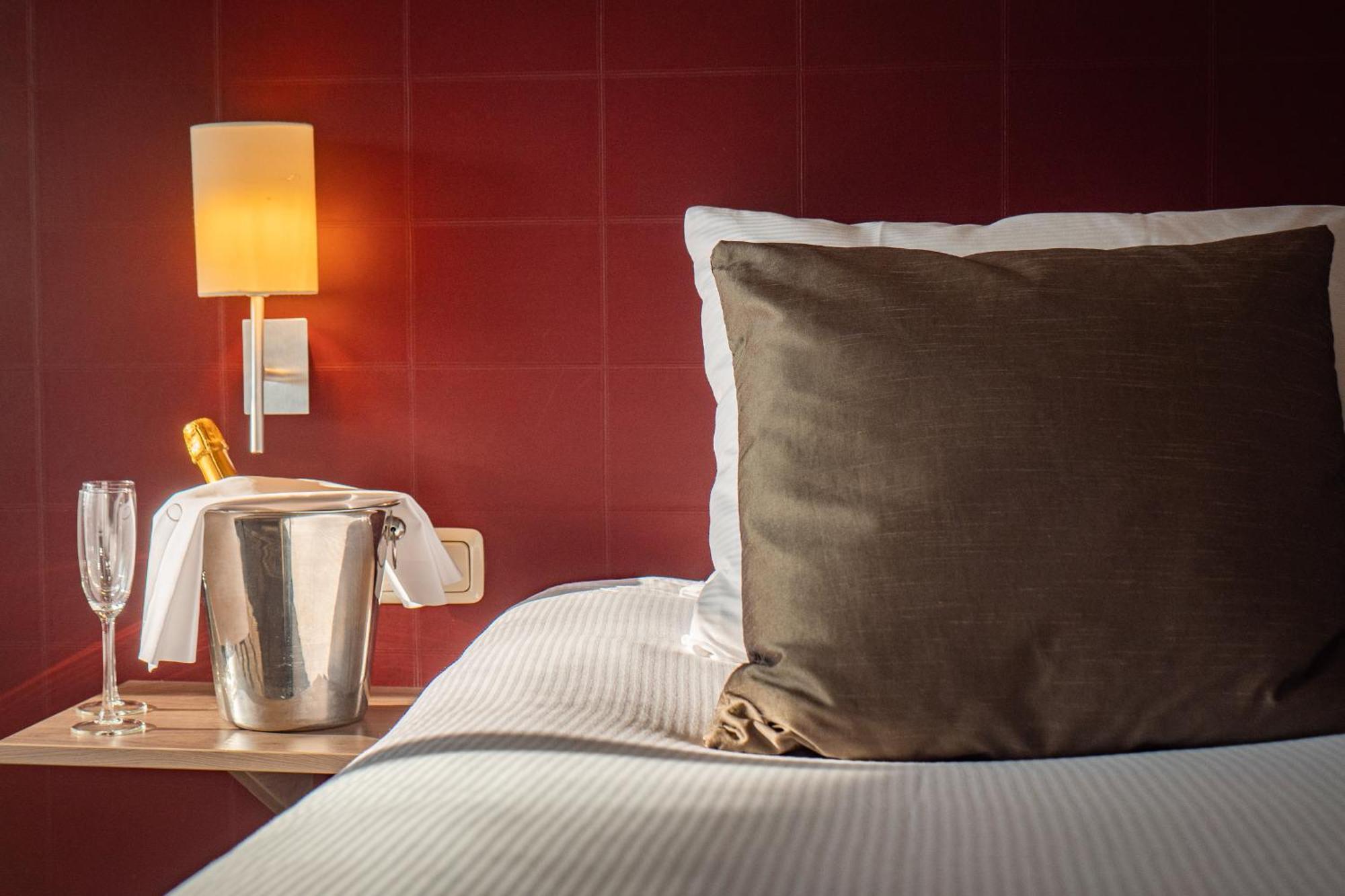 Hotel Hof Van Gelre By Flow Lochem Esterno foto